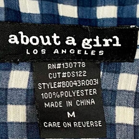 About A Girl Plaid Sheer Button Down Long Sleeve Medium - Picture 8 of 9